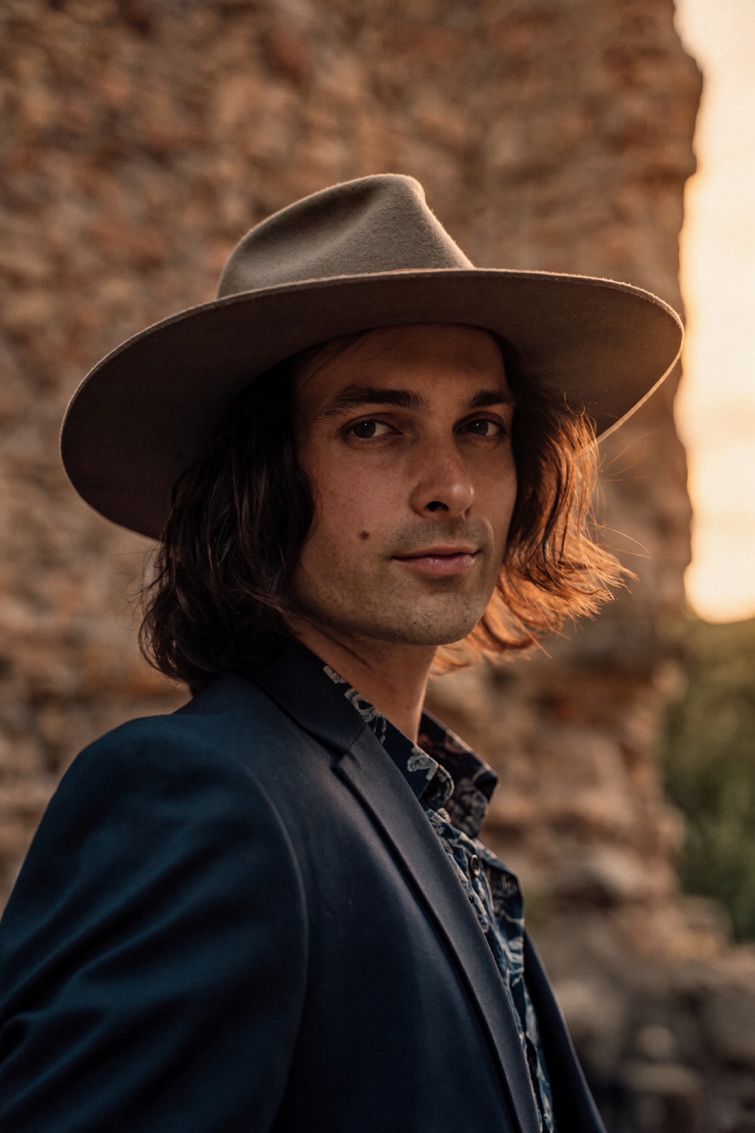 Luke Greenstone, Portrait